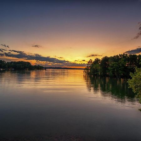Lake Norman Hideaway Mooresville Eksteriør bilde
